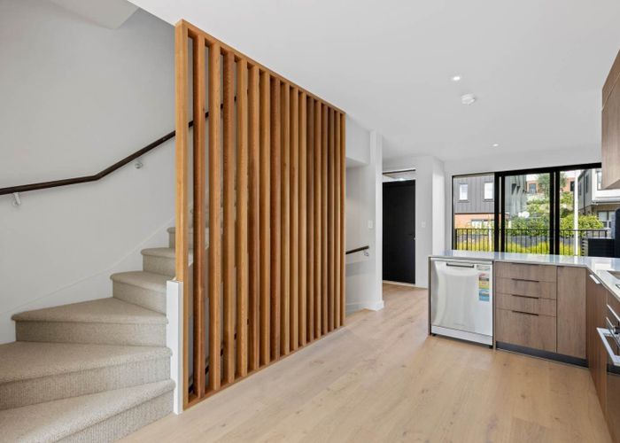  at 9B Windlass Street, Long Bay, Auckland