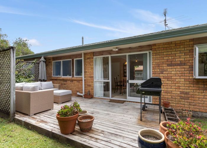  at 19 Waimoko Glen, Swanson, Auckland
