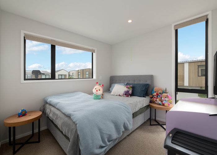  at 1/16 Parson Lane, Papatoetoe, Manukau City, Auckland