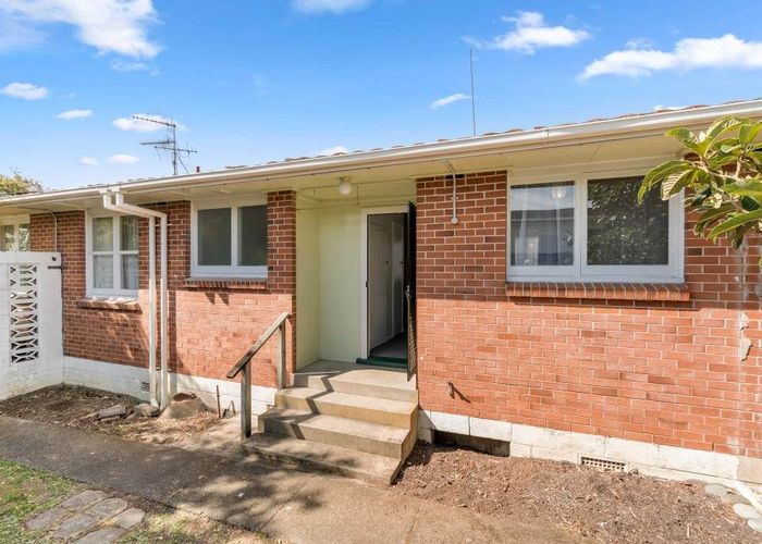  at 3/62 Church Street, Northcote Point, Auckland