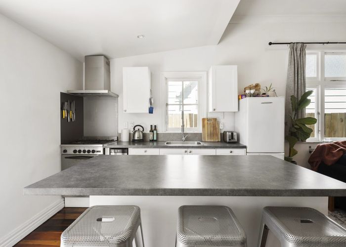  at 109 Onepu Road, Lyall Bay, Wellington