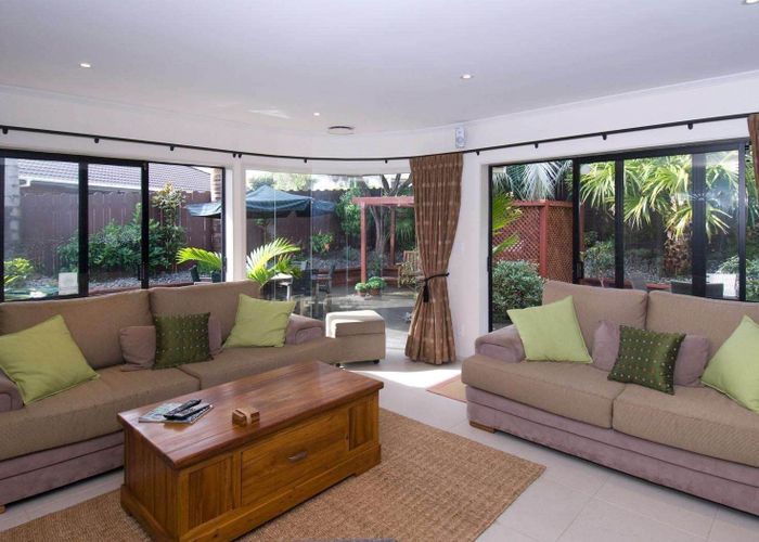  at 50 Meadowland Drive, Somerville, Auckland