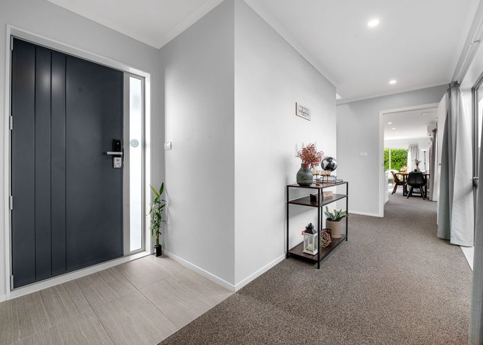  at 3/11 Crosher Place, Silverdale, Hamilton, Waikato