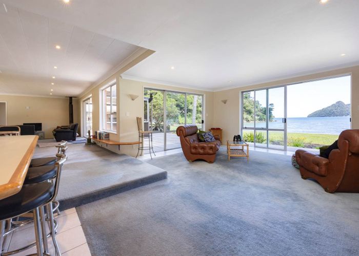  at 13 Foster Avenue, Huia, Waitakere City, Auckland