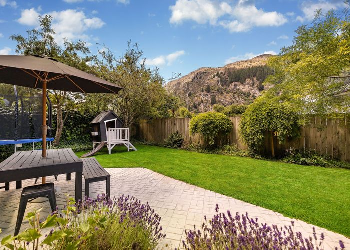  at 5 Kiely Lane, Queenstown, Queenstown