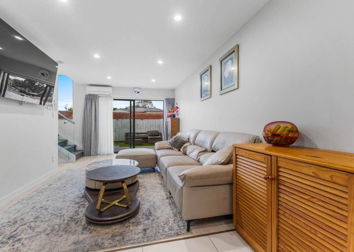  at 8 Shahkot Way, Papatoetoe, Manukau City, Auckland