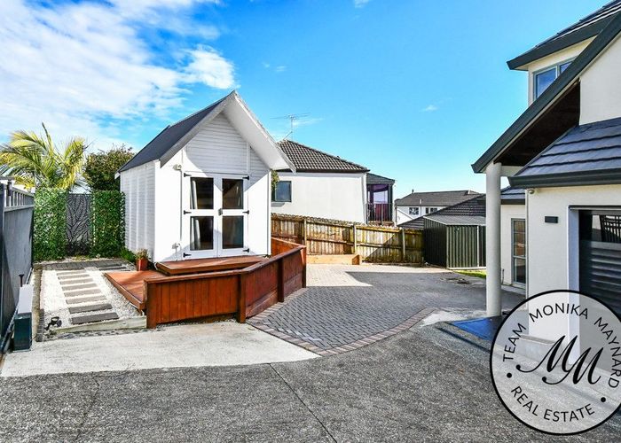 at 3 Ribbonwood Crescent, Goodwood Heights, Manukau City, Auckland