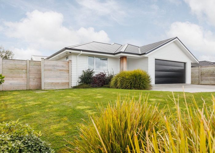  at 36 Dogwood Way, Milson, Palmerston North