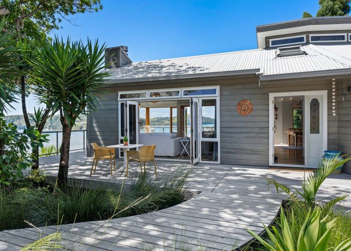  at 8 Martin Road, Warkworth