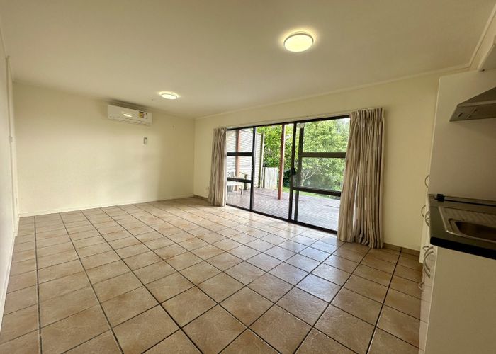  at 1/591A East Coast Road, Pinehill, North Shore City, Auckland