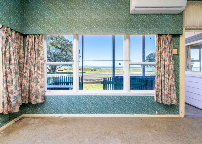  at 923 East Coast Road, Pokeno