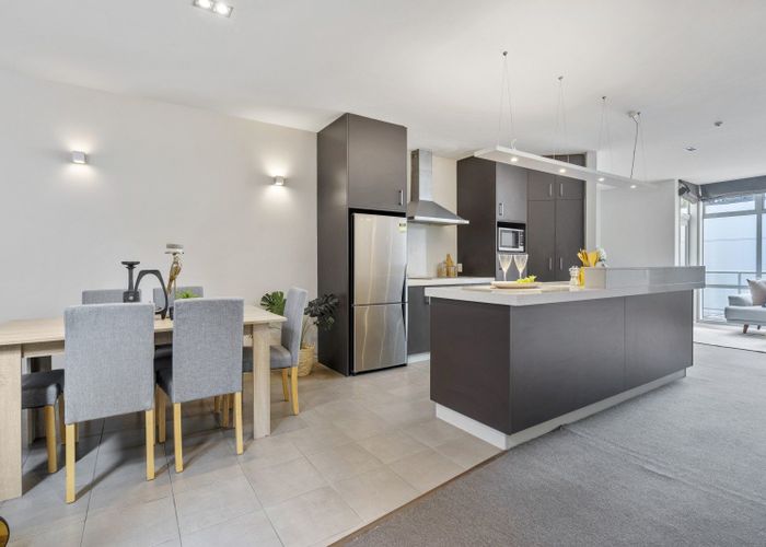  at 6 Fallowfield Avenue, Mount Victoria, Wellington, Wellington