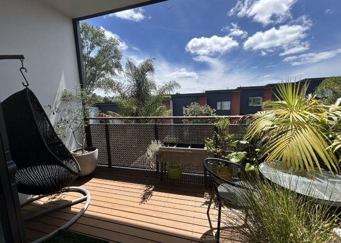  at 12/9 Eastview Road, Glen Innes, Auckland City, Auckland