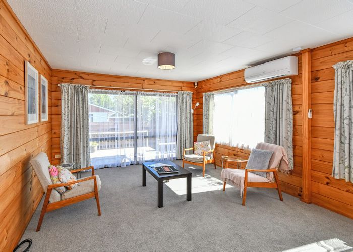  at 1 Titirangi Beach Road, Titirangi, Auckland