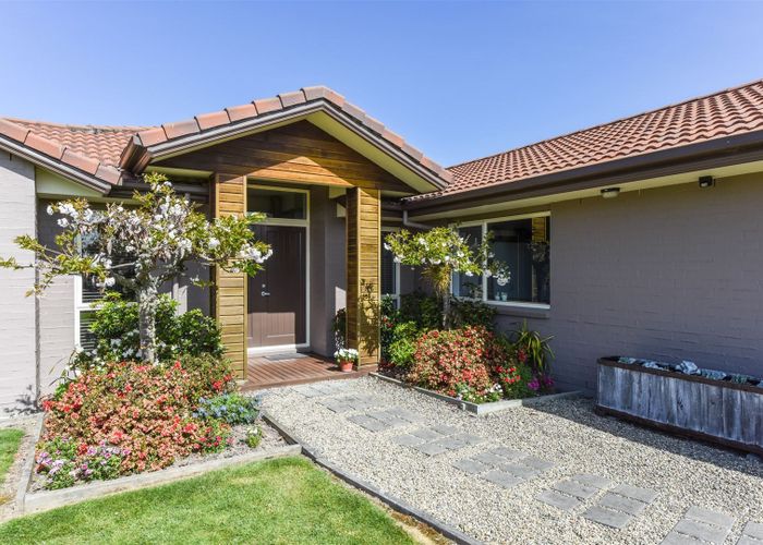  at 17 Pukeko Lane, Redwood Valley