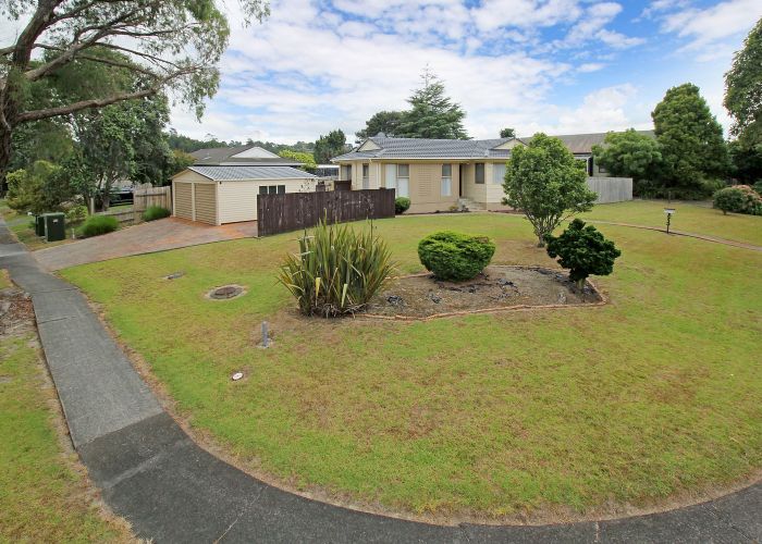  at 10 Luanda Drive, Ranui, Waitakere City, Auckland