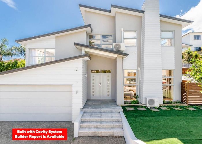  at 16 Catlins Place, Fairview Heights, Auckland