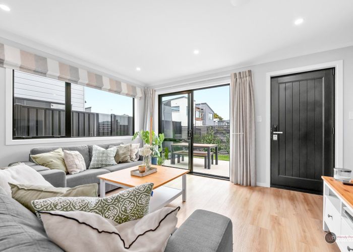  at 11 Desert Gold Lane, Wallaceville, Upper Hutt