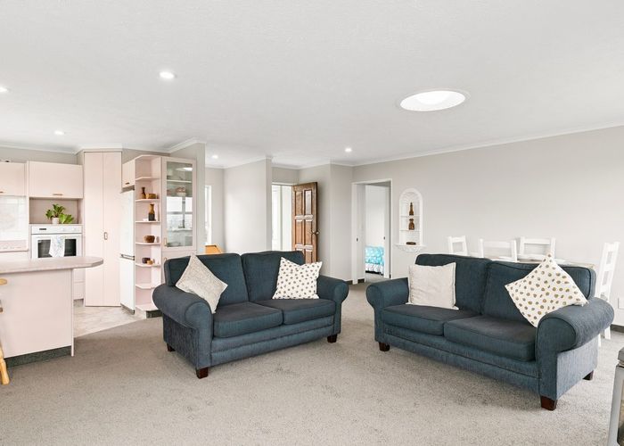  at 27 Pelorous, Paparangi, Wellington, Wellington