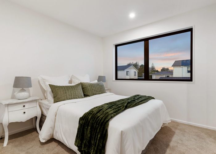  at 27E O'Donn Avenue, Beach Haven, North Shore City, Auckland