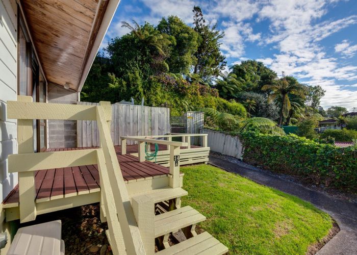  at 2/14 Ambury Place, Merrilands, New Plymouth