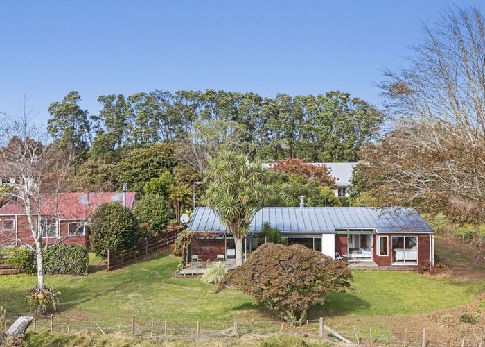  at 20 Portland Drive, Mangorei, New Plymouth