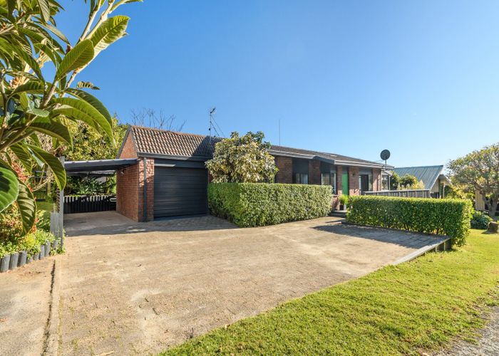  at 17b Rutherford Street, Otumoetai, Tauranga, Bay Of Plenty