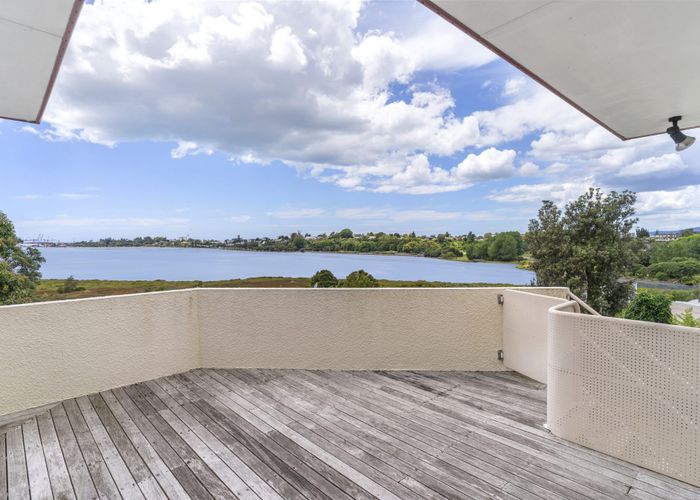  at 26 Montgomery Road, Judea, Tauranga