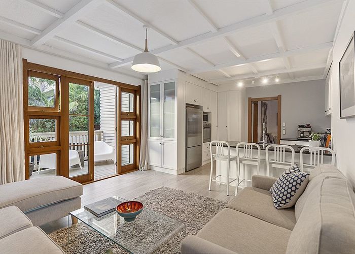  at 21B Kowhatu Road, One Tree Hill, Auckland