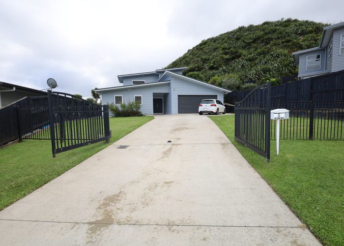  at 5 Furl Close, Pyes Pa, Tauranga