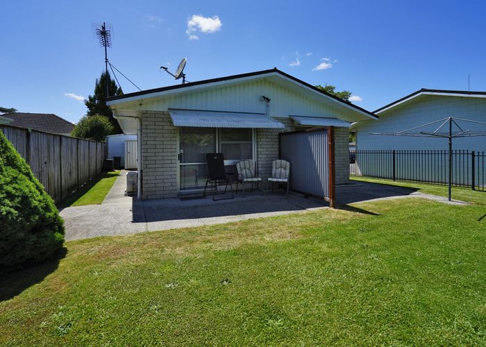  at 391B Peachgrove Road, Fairfield, Hamilton