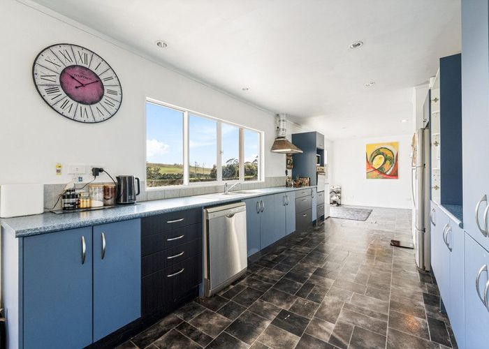  at 2269 South Head Road, South Head, Rodney, Auckland