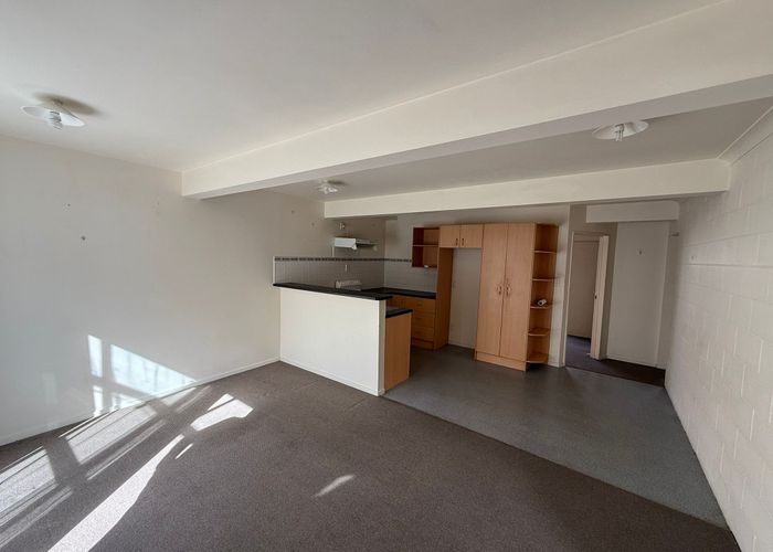  at 8 Rutland Street, Mount Wellington, Auckland City, Auckland