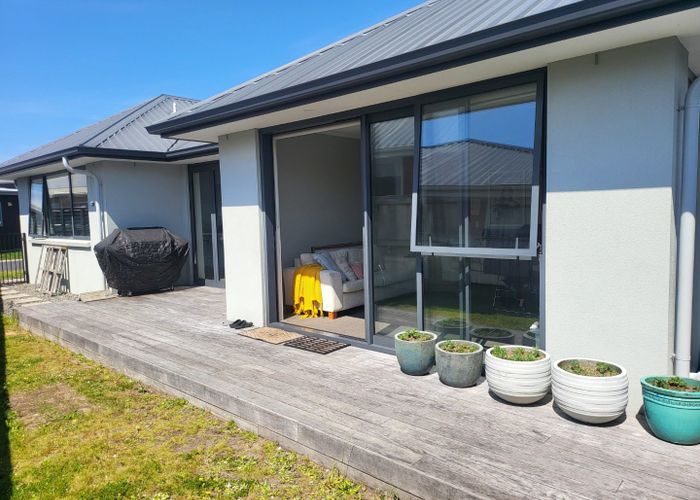 at 5 Pikao Retreat, Papamoa Beach, Papamoa