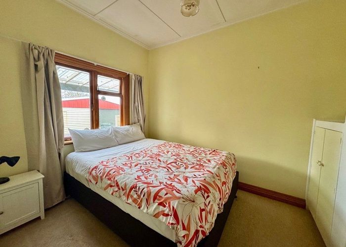  at Godwin Cres, College Estate, Whanganui, Manawatu / Whanganui