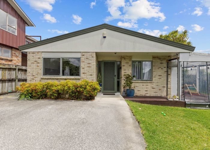  at 73A  Rimu Street, New Lynn, Waitakere City, Auckland