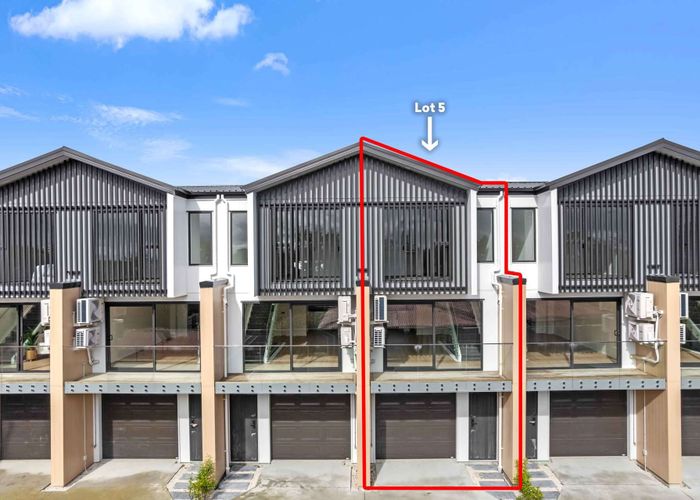  at 5/1 Waters Place, New Lynn, Waitakere City, Auckland