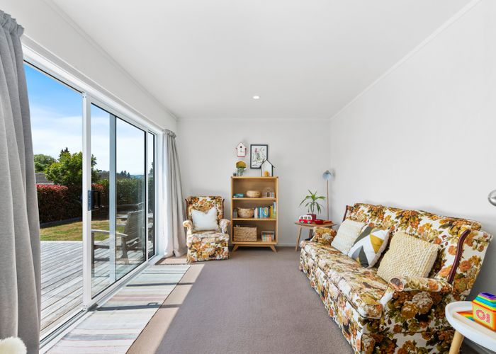  at 194 Devon Street West, Pomare, Rotorua