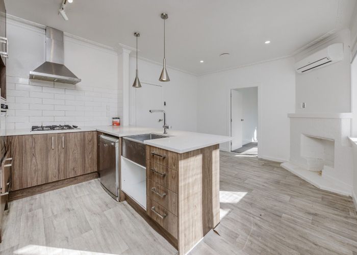  at 18 Wedgwood, Mangere East, Manukau City, Auckland