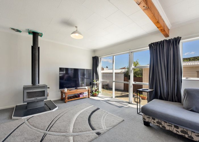  at 2/74 Scotia Street, Wakatu, Nelson, Nelson / Tasman