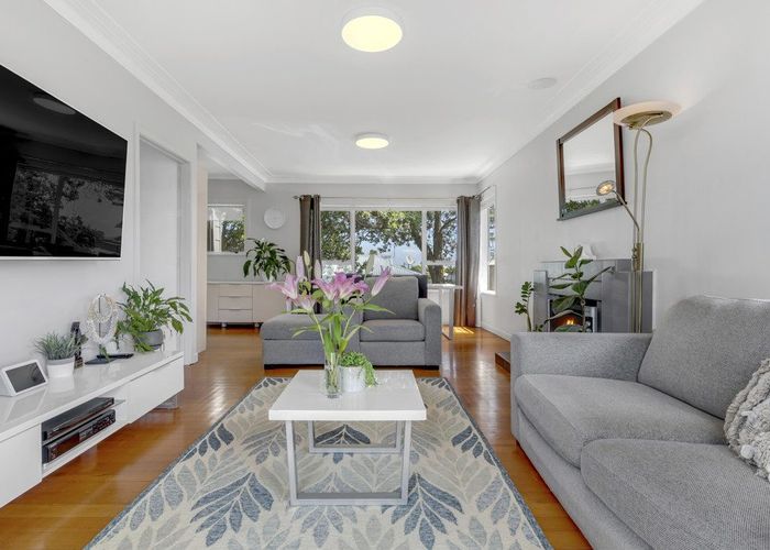  at 1/20 Rodney Street, Howick, Manukau City, Auckland