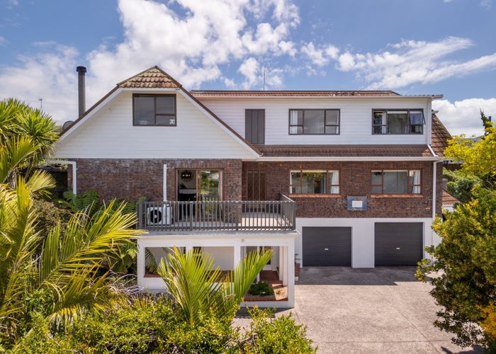  at 35 Glenn Terrace, Otumoetai, Tauranga