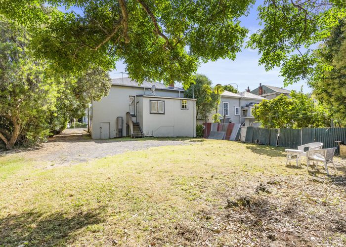  at 18 Sandringham Road, Mount Eden, Auckland City, Auckland