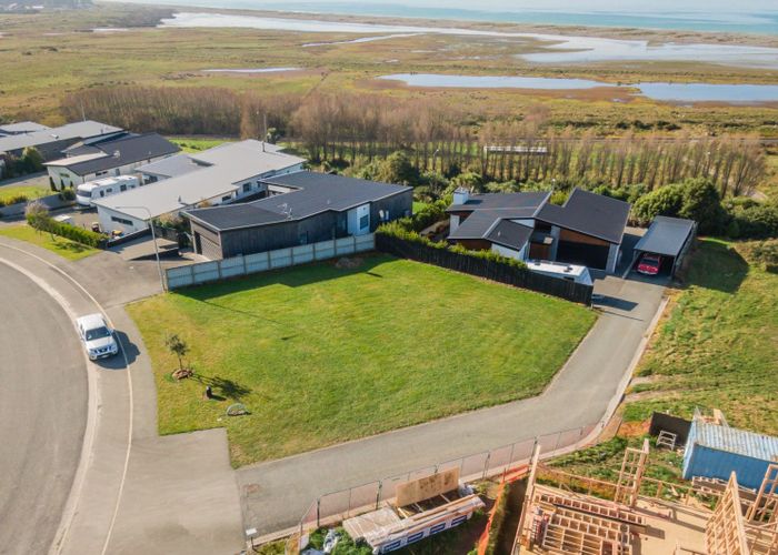  at 9 Lancewood Terrace, Oceanview, Timaru