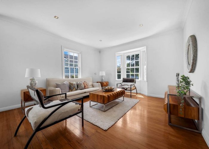  at 12 Cadman Avenue, Greenlane, Auckland City, Auckland