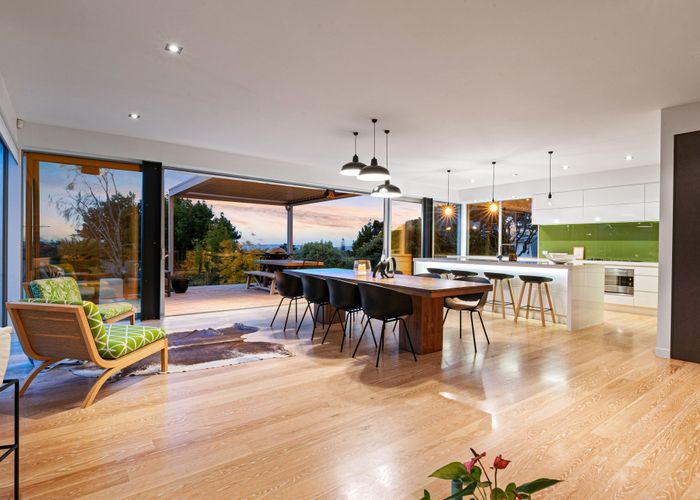  at 1/129 Kowhai Road, Mairangi Bay, Auckland