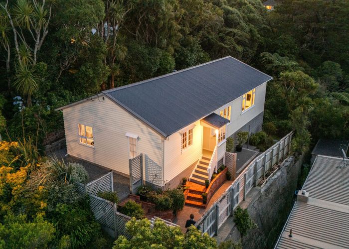  at 55 Nottingham Street, Karori, Wellington, Wellington