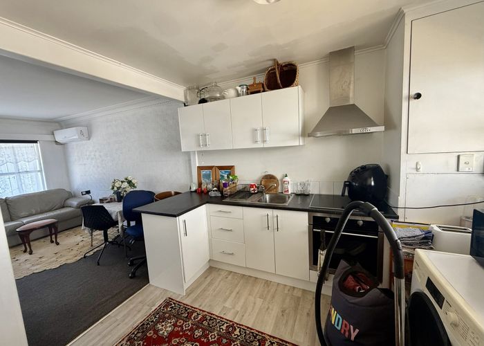  at 2/83 Motatau Road, Papatoetoe, Manukau City, Auckland