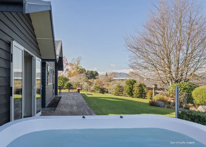  at 15 Loch Views Road, Acacia Bay, Taupo, Waikato