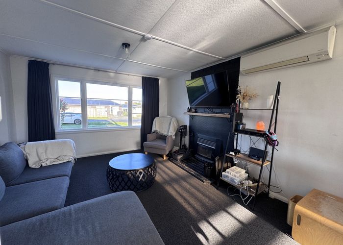  at 71 Hedges St, Sanson, Manawatu, Manawatu / Whanganui